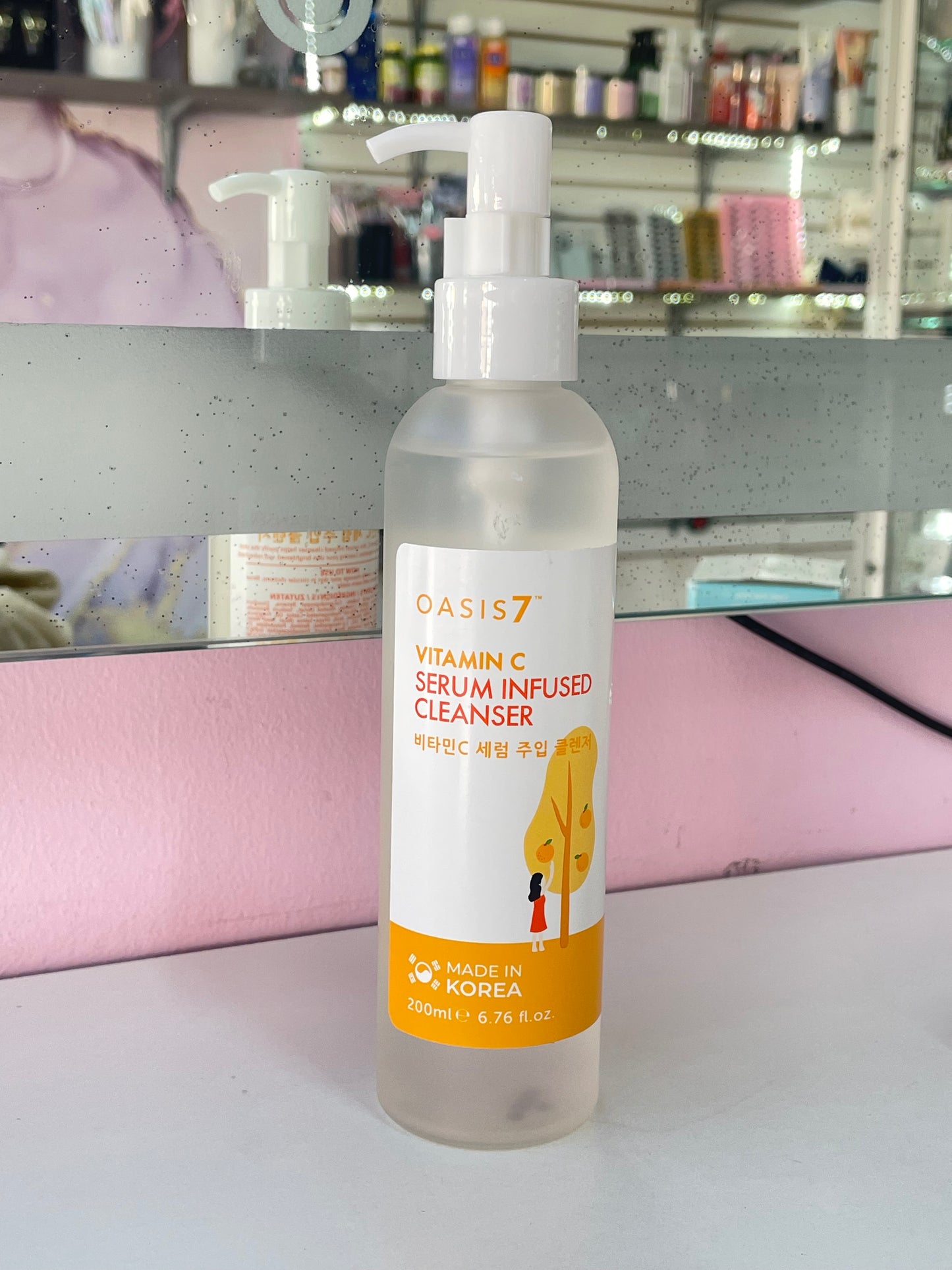oasis 7 vitamin c serum infused cleanser 200 ml