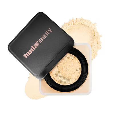 HUDA BEAUTY BANANA CAKE