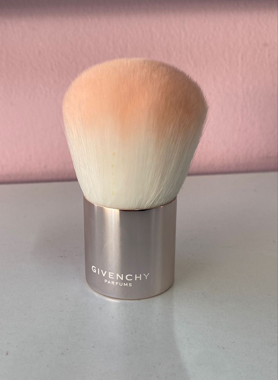 brocha givenchy