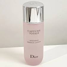 capture totale intensive essence lotion